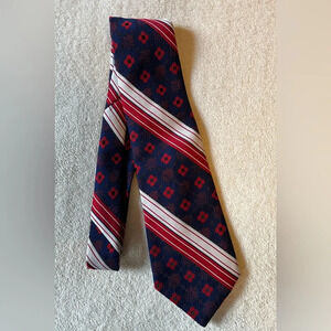 Vintage Renleigh tie, blue red white, floral